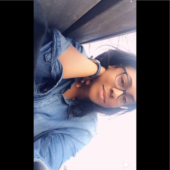 Meet your Posher, Britany - Picture 1 of 1